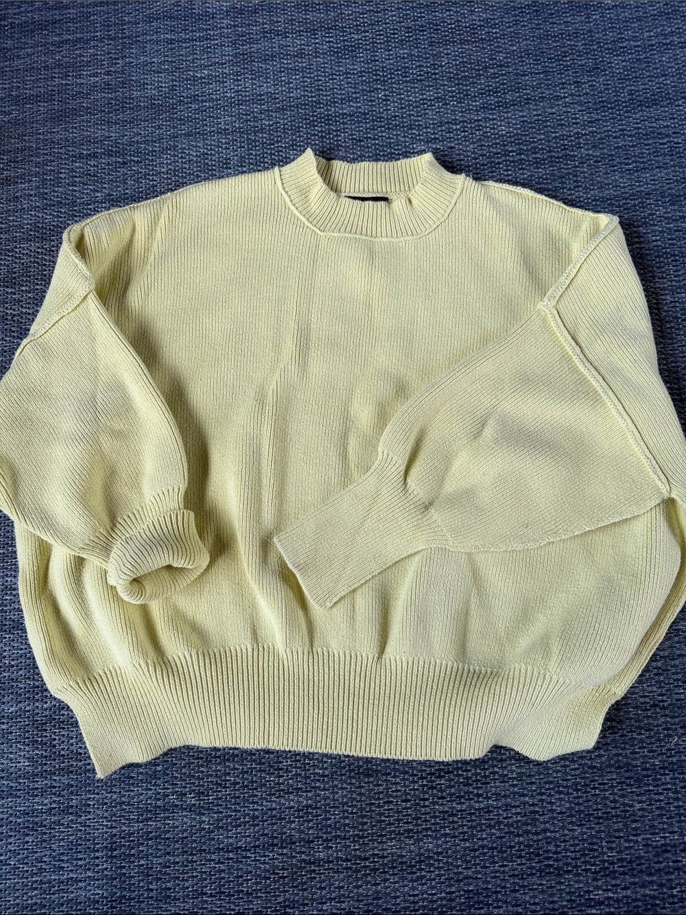 VICI Light yellow Crewneck Knit Sweater - Classic Lightweight Pullover